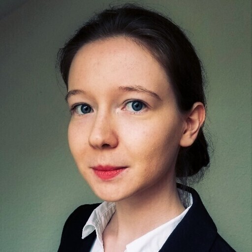tamara fingerlin headshot